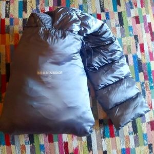 Bernardo EcoPlume puffer packable ladies coat M